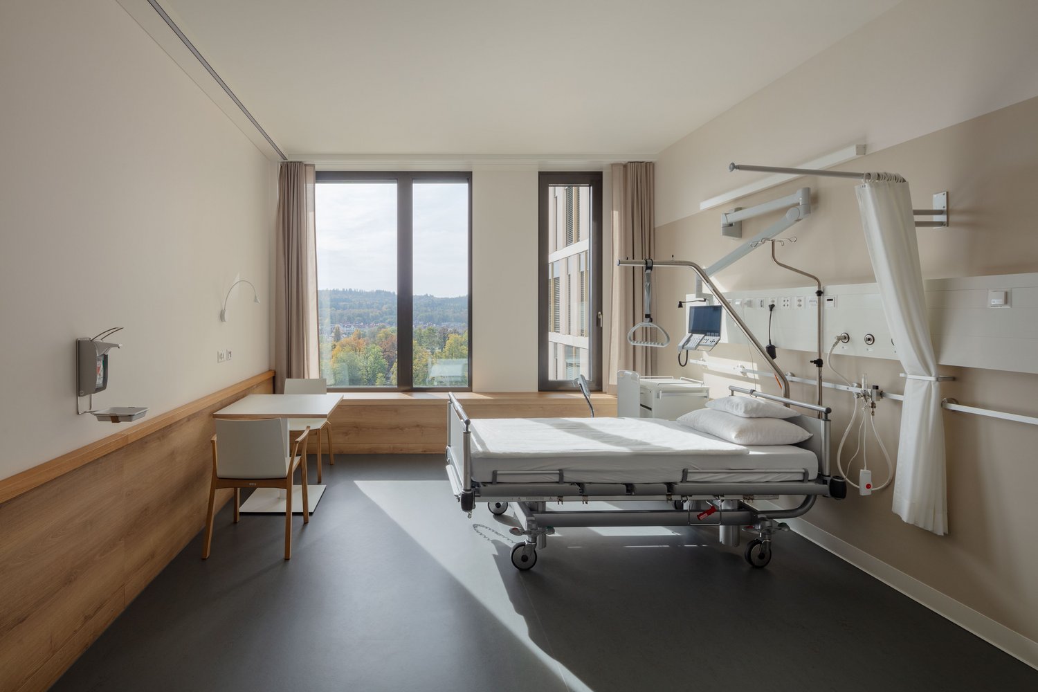 Neubau Anna-Seiler-Haus, Inselspital, Universitätsspital Bern Neubau Anna-Seiler-Haus, Inselspital, Universitätsspital Bern